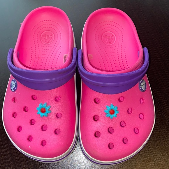girls size 11 crocs
